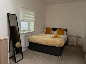 Hull City Centre Luxury Duplex Chic Apartment Sleeps 4